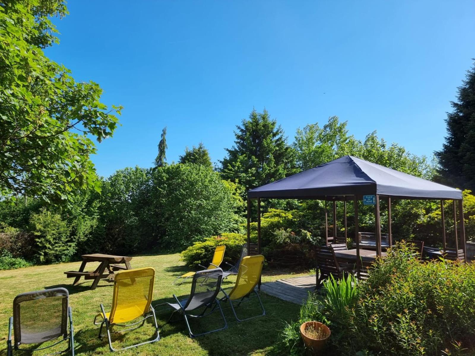 Vila Les Glycines Gouvy Exteriér fotografie