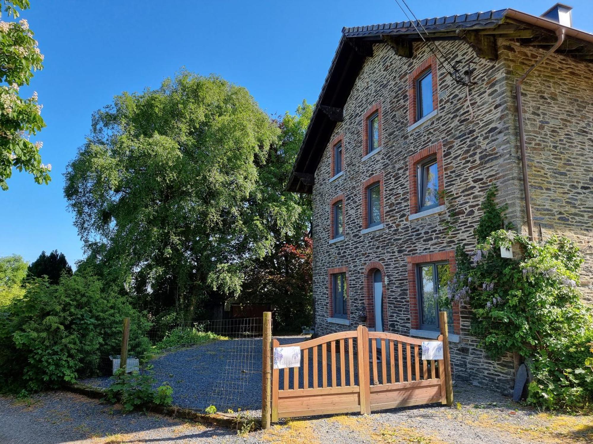 Vila Les Glycines Gouvy Pokoj fotografie